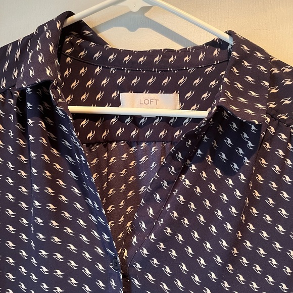 Size Small Loft Navy with White Waves Button-Up Blouse - Picture 3 of 6